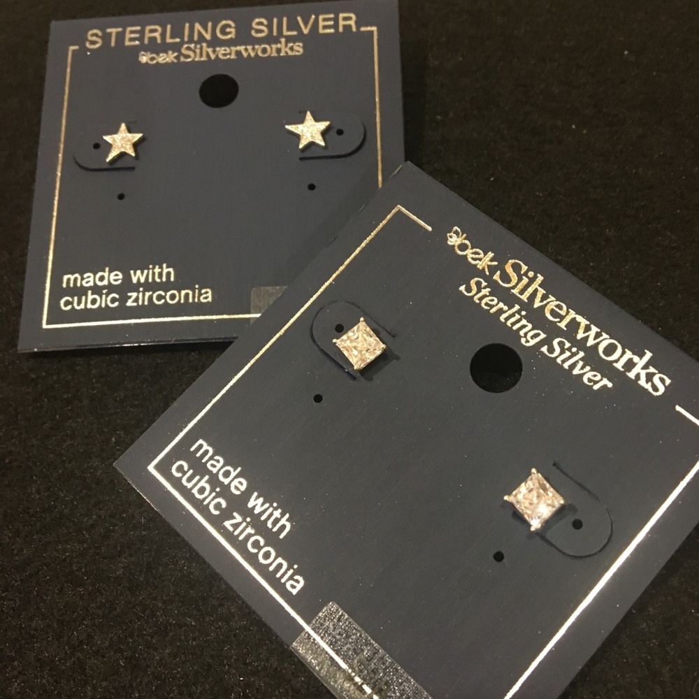 NWT SS cz Earrings